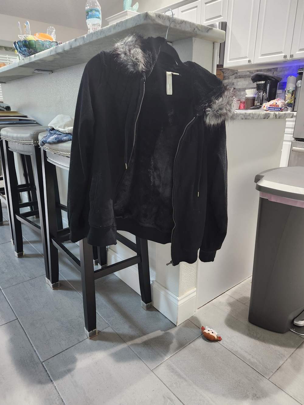 GreenTea Black Bomber Jacket with Faux-Fur Trim